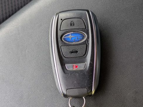 Certified 2023 Subaru Forester Premium AWD/4WD image 32