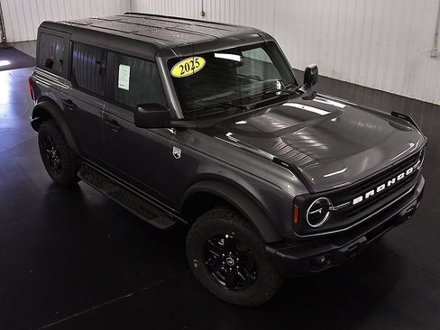 New 2025 Ford Bronco Big Bend w/ Black Diamond Package image 12