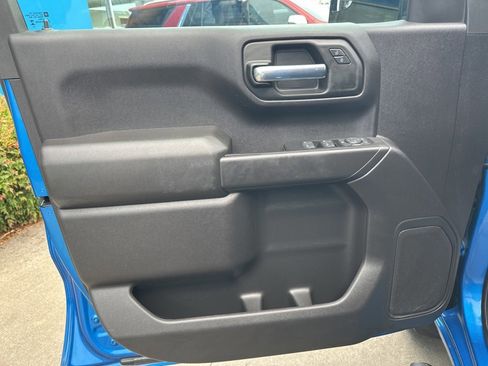 Used 2023 Chevrolet Silverado 1500 Custom Trail Boss image 14