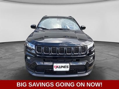 New 2026 Jeep Compass Latitude w/ Sun and Sound Group