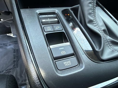 Used 2025 Honda CR-V EX-L image 35