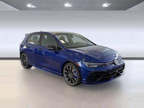 New 2026 Volkswagen Golf AWD/4WD image 7