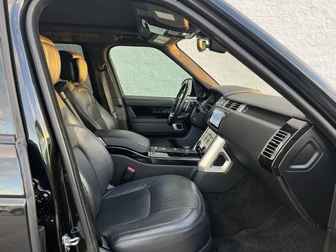 Used 2020 Land Rover Range Rover Long Wheelbase Autobiography image 10