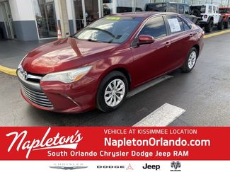Used 2015 Toyota Camry LE video 1