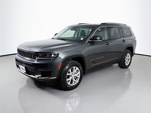Used 2022 Jeep Grand Cherokee L Limited image 4