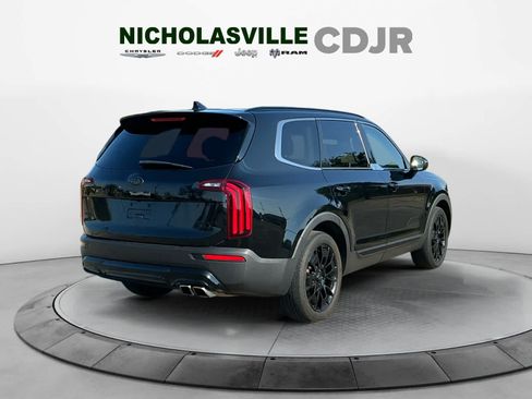 Used 2021 Kia Telluride EX w/ EX Premium Package AWD/4WD image 5