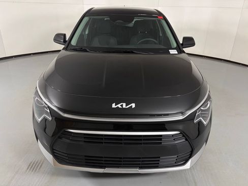 New 2026 Kia Niro LX FWD image 3