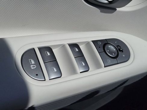 New 2026 Hyundai Ioniq 5 SE RWD image 18