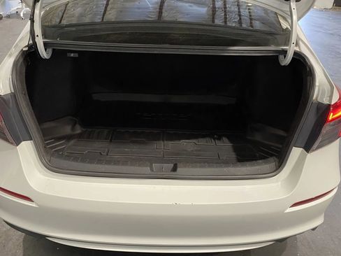 Used 2022 Honda Civic Sport image 8