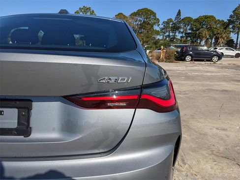 Used 2025 BMW 430i xDrive w/ Premium Package image 12