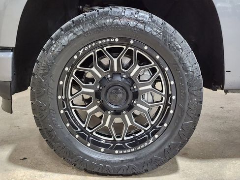 Used 2022 Chevrolet Silverado 1500 Custom w/ Safety Confidence Package image 29