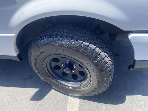 Used 2011 Ford Ranger XLT RWD image 4