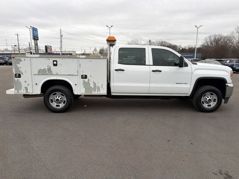 Used 2016 GMC Sierra 2500 2WD Crew Cab image 20