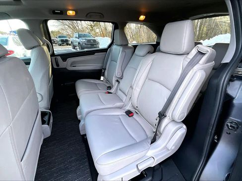 Used 2024 Honda Odyssey EX-L image 19