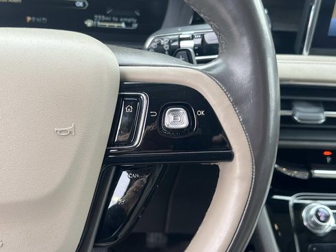 Used 2020 Lincoln Corsair Reserve w/ Equipment Group 201A image 26