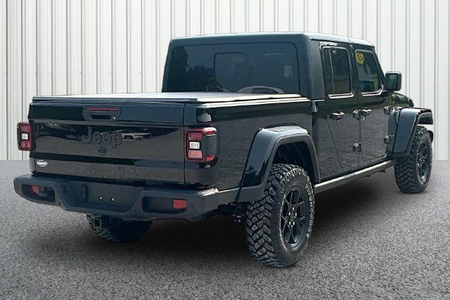 Used 2025 Jeep Gladiator Sport AWD/4WD image 10