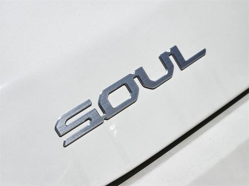 New 2025 Kia Soul S image 8