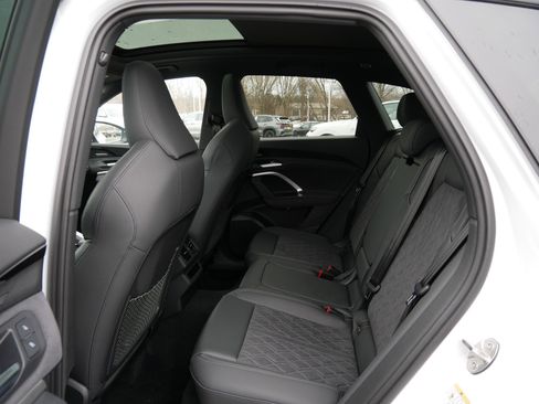 New 2025 Audi SQ5 Premium Plus image 6