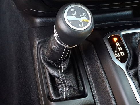 Used 2023 Jeep Wrangler Unlimited Sahara w/ Cold Weather Group image 23