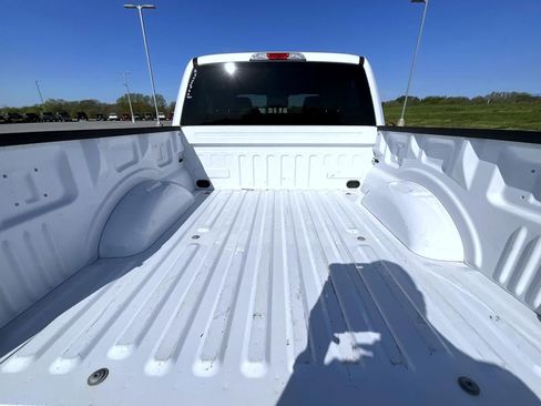 Used 2020 Ford F150 XLT w/ Equipment Group 302A Luxury AWD/4WD image 23
