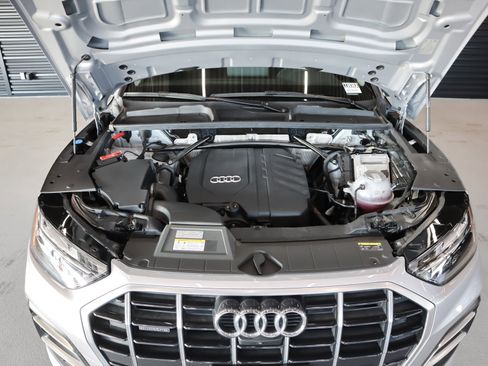 Used 2023 Audi Q5 2.0T Premium Plus w/ Premium Plus Package image 4