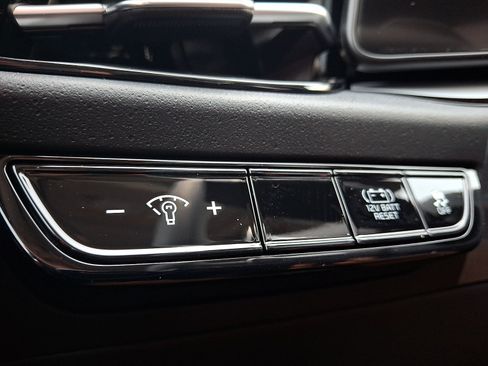 New 2026 Kia Niro EX FWD image 18