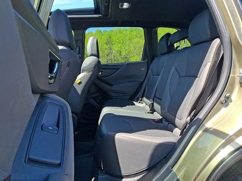Used 2022 Subaru Forester Wilderness w/ Wilderness Package AWD/4WD image 10