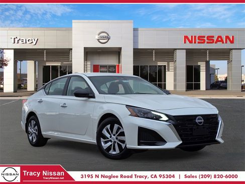 New 2025 Nissan Altima 2.5 S image 1