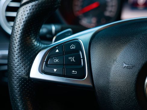 Used 2016 Mercedes-Benz C 450 AMG image 30