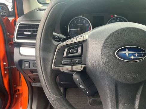 Used 2015 Subaru Crosstrek 2.0i Premium AWD/4WD image 10