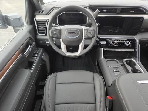 New 2026 GMC Sierra 3500 Denali w/ Denali Reserve Package image 32