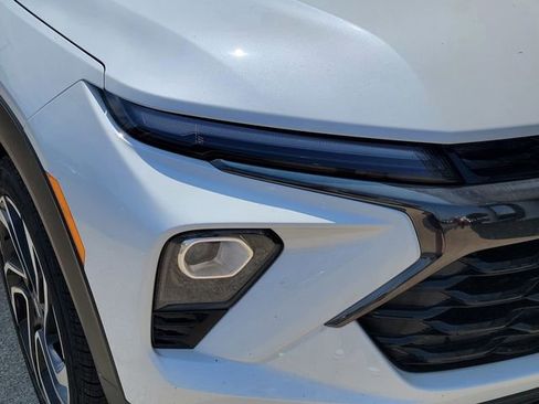 New 2025 Chevrolet TrailBlazer RS w/ Convenience Package image 11