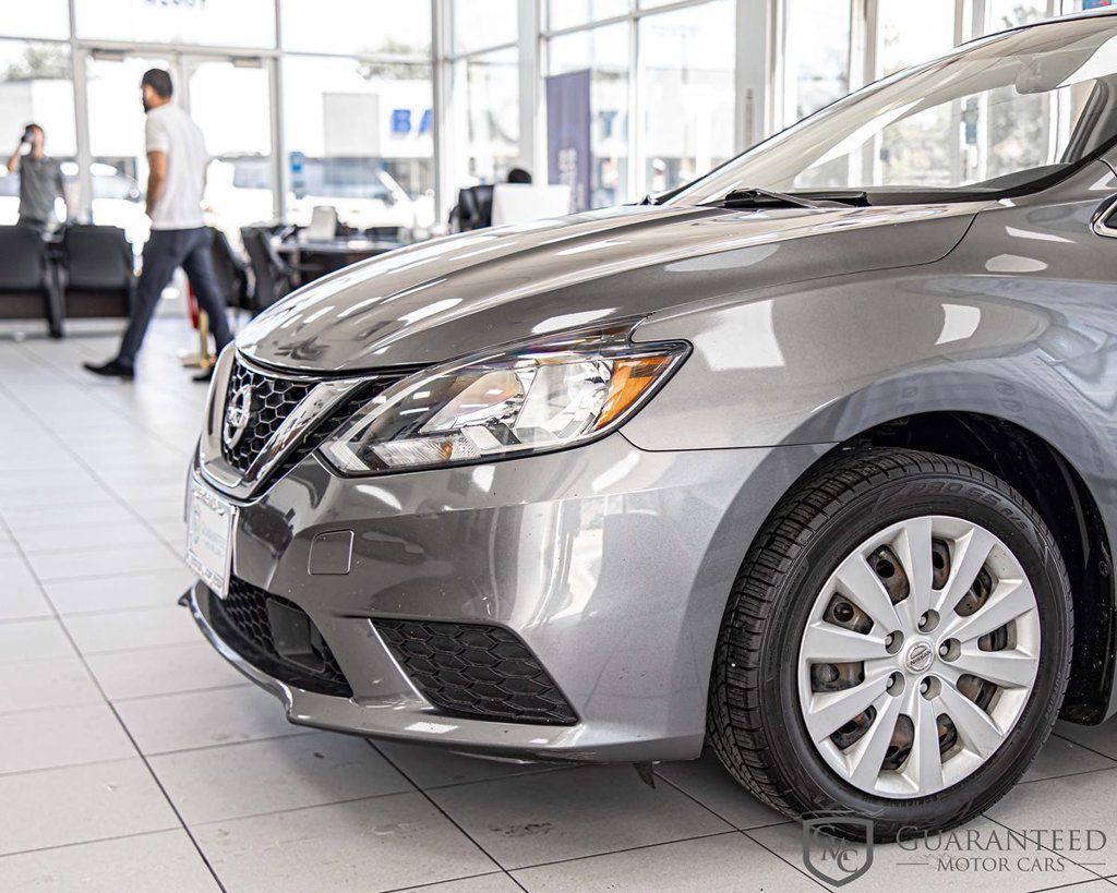 Used 2018 Nissan Sentra S FWD image 5