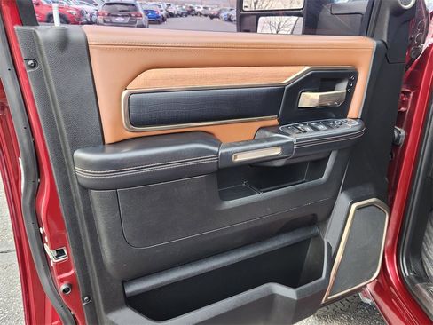 Used 2023 RAM 3500 Limited image 6