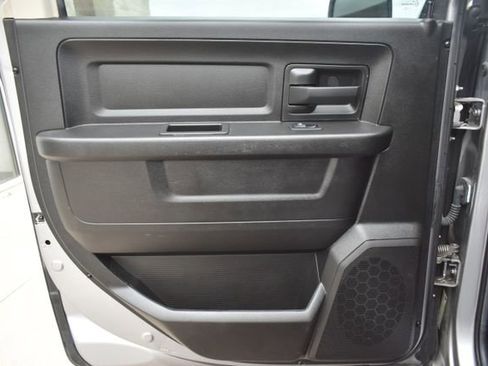 Used 2019 RAM 1500 Express w/ Wheel & Sound Group AWD/4WD image 31