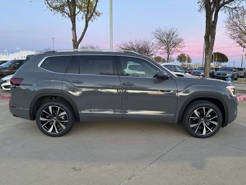 New 2025 Volkswagen Atlas SEL Premium R-Line image 2