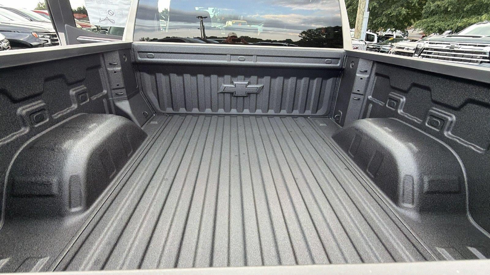 New 2026 Chevrolet Silverado 1500 RST w/ RST Select Package AWD/4WD image 13