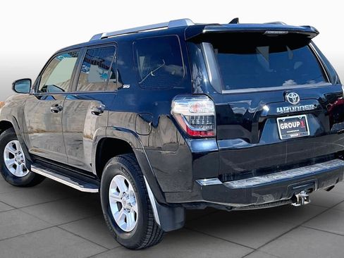 Used 2016 Toyota 4Runner SR5 RWD image 6