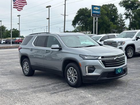 Certified 2023 Chevrolet Traverse LT FWD image 7