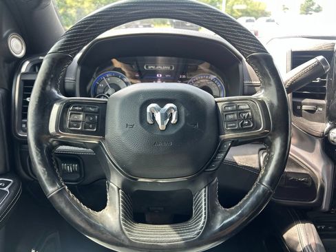 Used 2019 RAM 3500 Limited AWD/4WD image 9