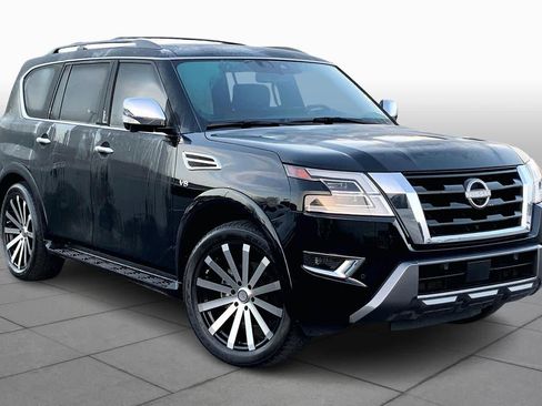 Used 2022 Nissan Armada Platinum w/ Captain's Chairs Package image 2