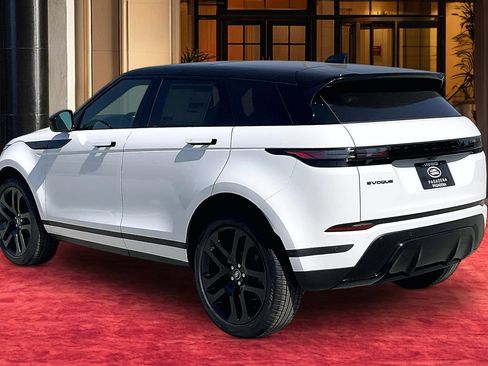 New 2026 Land Rover Range Rover Evoque S AWD/4WD image 4