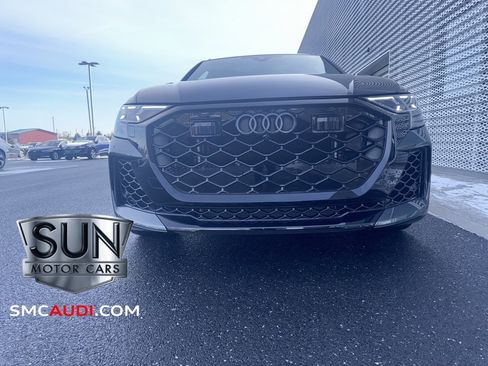 New 2025 Audi RS Q8 performance image 33
