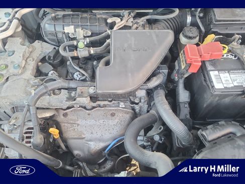 Used 2013 Nissan Rogue SV image 22