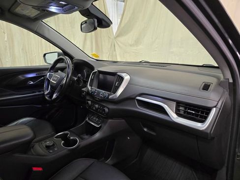 Used 2021 GMC Terrain SLT w/ LPO, Floor Liner Package AWD/4WD image 38