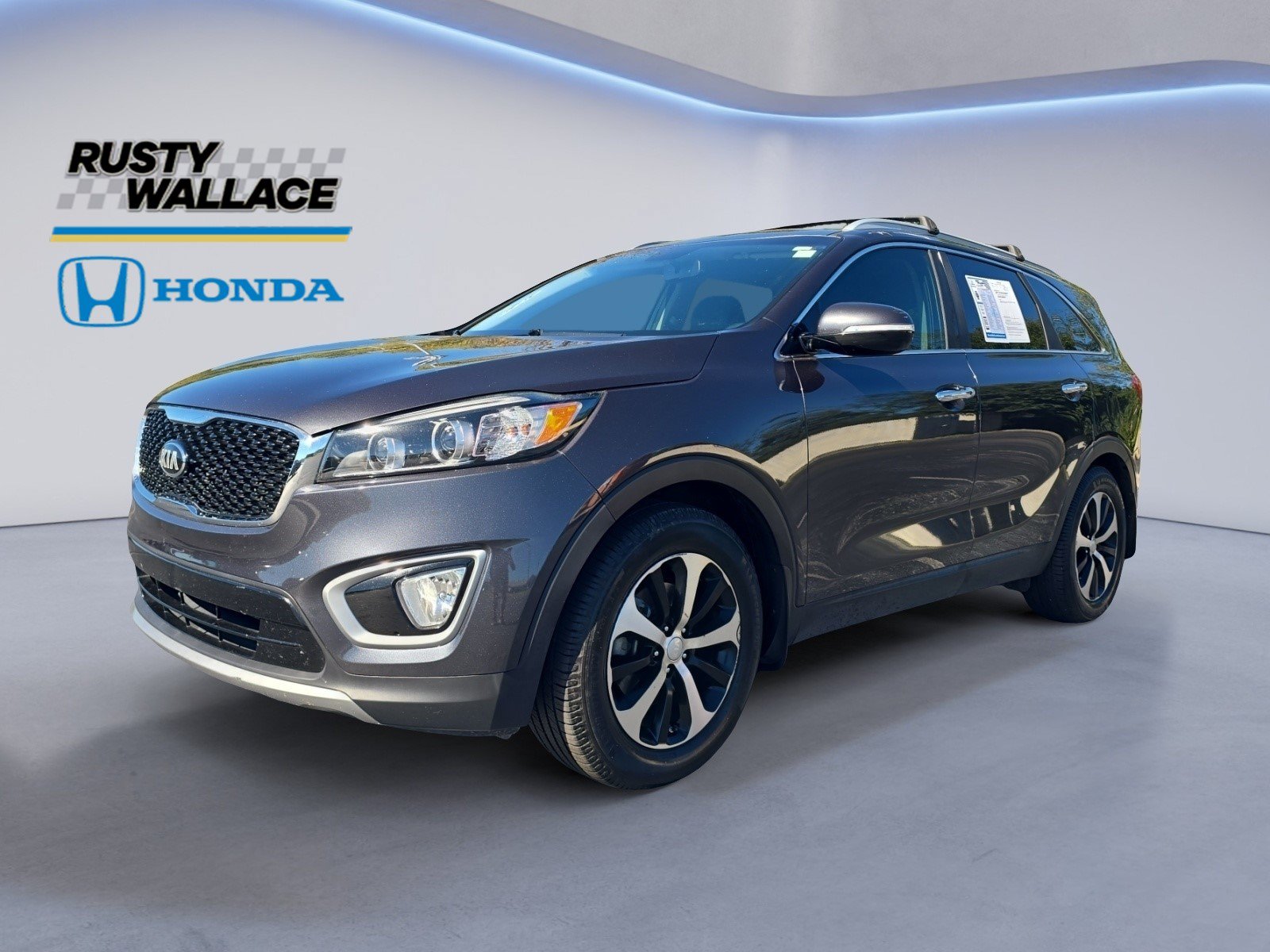 Used 2017 Kia Sorento EX w/ EX V6 Premium Package FWD image 1