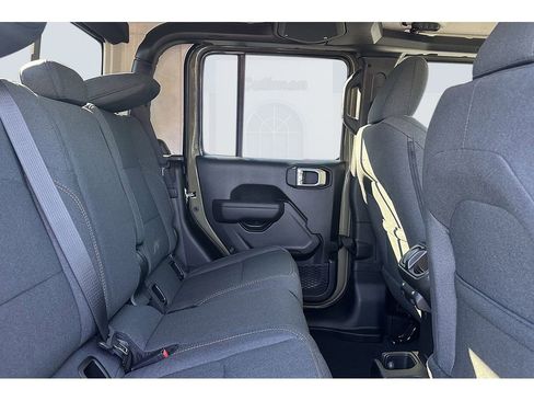 New 2026 Jeep Gladiator Willys image 16