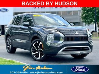 Used 2024 Mitsubishi Outlander SE Black Edition FWD video 1