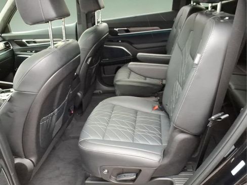 Used 2024 Kia Telluride SX Prestige X-Pro AWD/4WD image 13