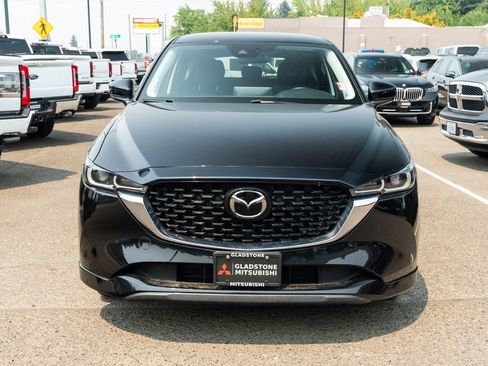 Used 2024 MAZDA CX-5 AWD 2.5 S w/ Select Package image 2